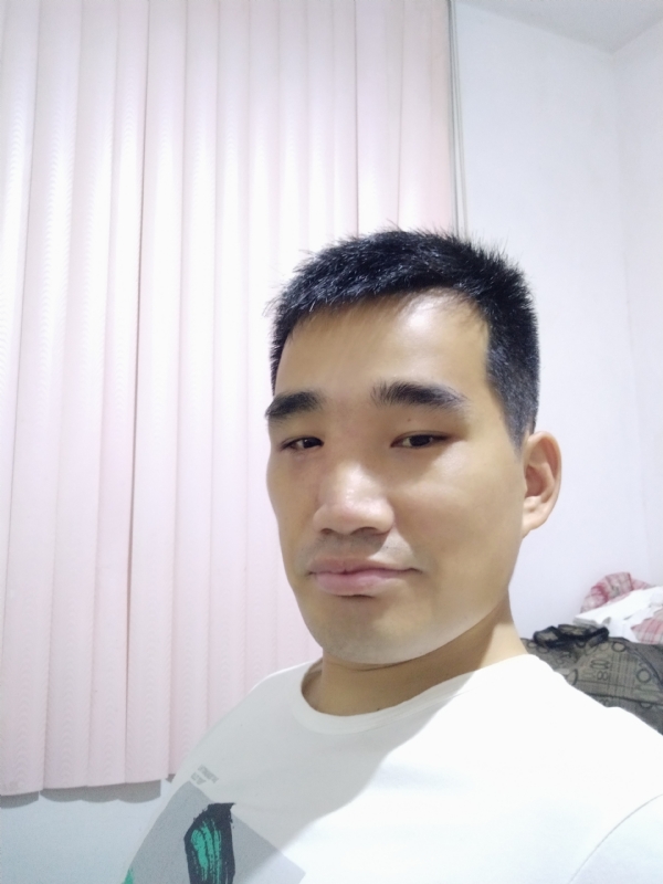 大男孩的第一张照片--福州认干亲服务网