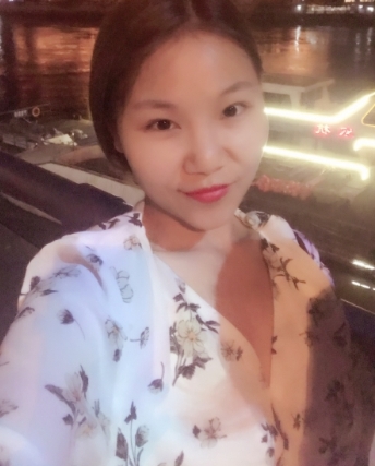 彩儿的第一张照片--福州认干亲服务网