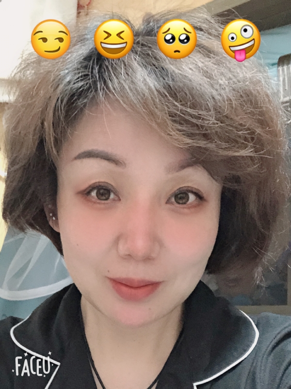 飘拂的第一张照片--福州认干亲服务网