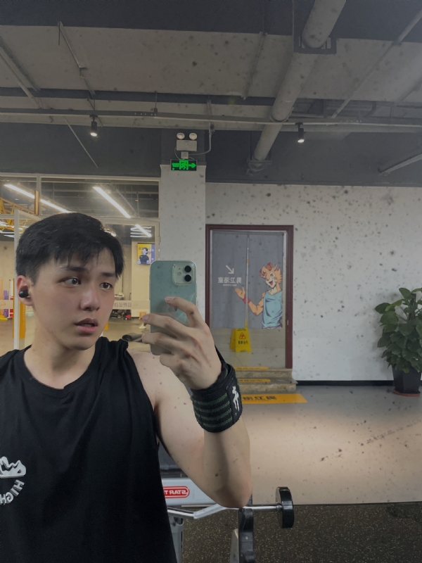 想吃猫的鱼的第一张照片--福州认干亲服务网