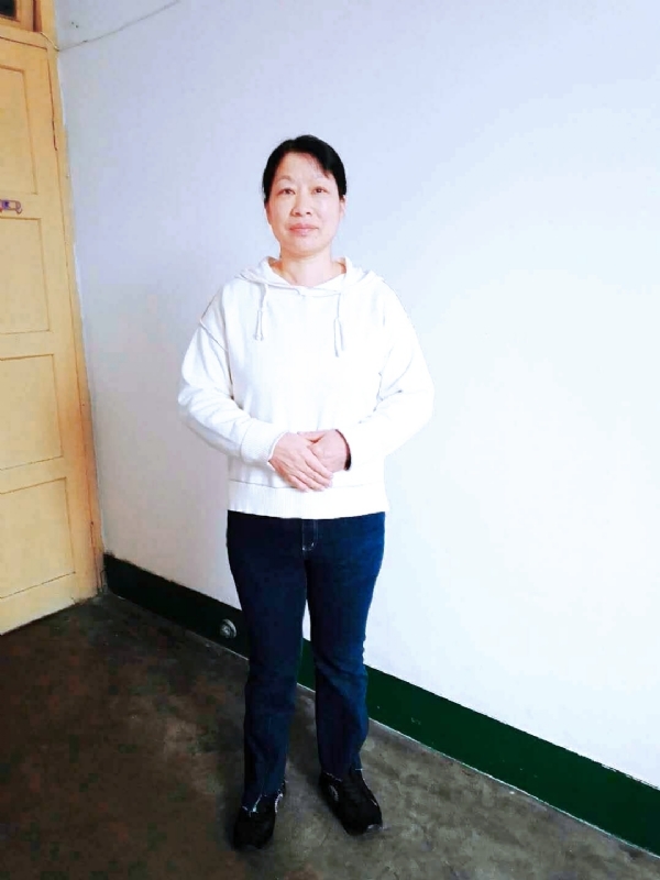 小妹的第四张照片--福州认干亲服务网