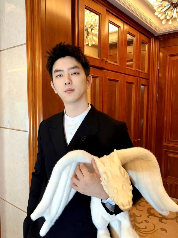 杨chen的第一张照片--福州认干亲服务网